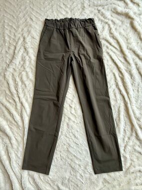 Vuori Wayfarer Pant - Olive